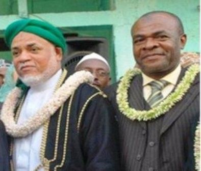 Comores: Ils ont vidé la coquille pour mieux s'y installer